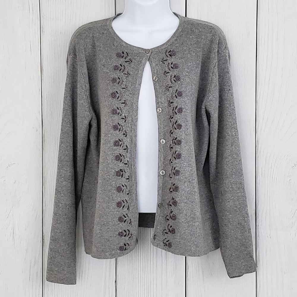 CRYSTAL KOBE sz L Gray Floral Embroidered Cardigan